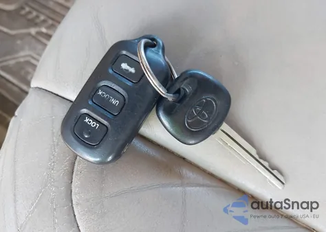 2000 Toyota Avalon Xls из США, поврежденный, VIN 4T1BF28B0YU018328